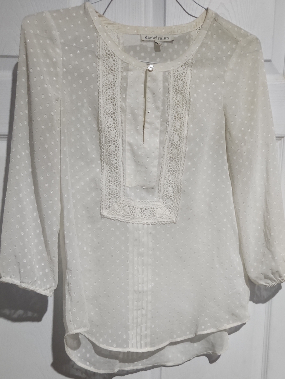 Daniel Rainn Ivory Swiss-Dot Lace-Trim Peasant Top